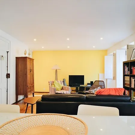 New - Swallow's Garden Lisboa