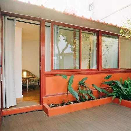 New - Swallow's Garden Apartman Lisboa