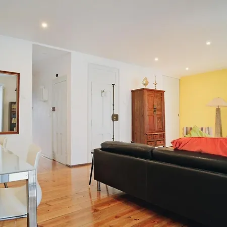 New - Swallow's Garden Apartman *